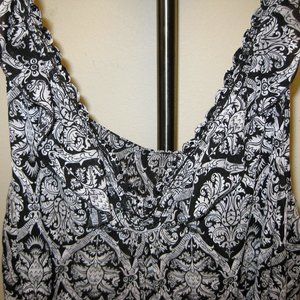 AVENUE Blouse Damask Print - Blk & Wht Sz 30/32